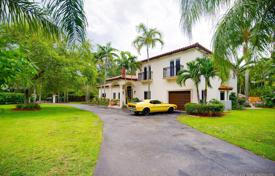 Villa – Miami, Floride, Etats-Unis. 1,381,000 €