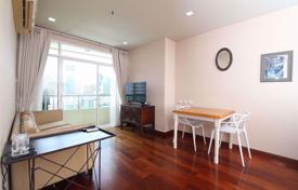 2 pièces appartement en copropriété à Watthana, Thaïlande. $201,000