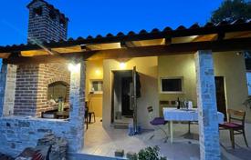 Maison en ville – Peroj, Vodnjan, Comté d'Istrie,  Croatie. 330,000 €