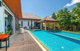 5 pièces villa 380 m² à Rawai, Thaïlande. $1,043,000