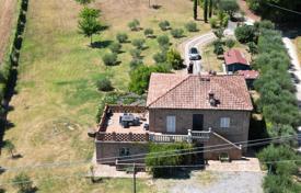 4 pièces villa 160 m² à Lucignano, Italie. 690,000 €