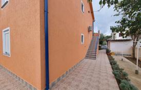 15 pièces maison en ville 400 m² à Medulin, Croatie. 550,000 €