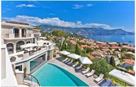 9 pièces villa à Villefranche-sur-Mer, France. 58,000 € par semaine