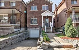 Maison en ville – Scarborough, Toronto, Ontario,  Canada. C$1,481,000