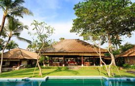Villa – Canggu, Badung, Indonésie. 6,500 € par semaine
