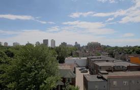 Appartement – Hillsdale Avenue East, Toronto, Ontario,  Canada. C$877,000