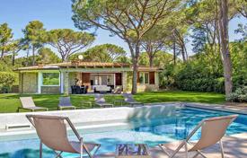 Villa – Roccamare, Toscane, Italie. Price on request