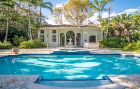 Villa – Pinecrest, Floride, Etats-Unis. 3,609,000 €