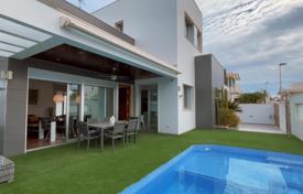 3 pièces villa 139 m² à Mil Palmeras, Espagne. 590,000 €
