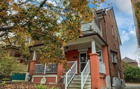 Maison en ville – Dufferin Street, Toronto, Ontario,  Canada. C$1,556,000