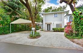 5 pièces maison de campagne 233 m² en Miami, Etats-Unis. $949,000
