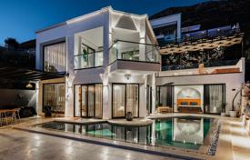 5 pièces villa 500 m² à Kalkan, Turquie. $1,259,000