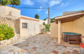 3 pièces maison de campagne 168 m² à Moraira, Espagne. 435,000 €