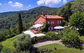 5 pièces villa 385 m² à Florence, Italie. 3,400,000 €