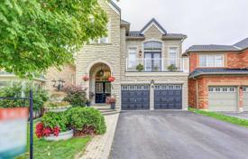 4 pièces maison en ville à Scarborough, Canada. C$1,378,000