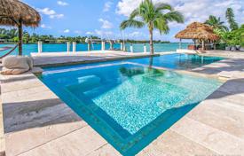 Villa – Miami Beach, Floride, Etats-Unis. 3,591,000 €