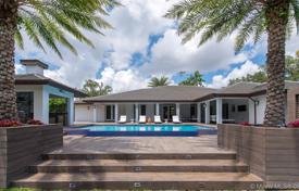 Villa – Coral Gables, Floride, Etats-Unis. $3,191,000