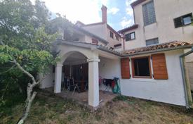 3 pièces maison en ville 149 m² à Fažana, Croatie. 320,000 €