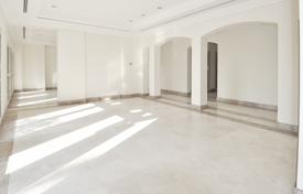 5 pièces villa 571 m² en Dubai, Émirats arabes unis. $4,827,000