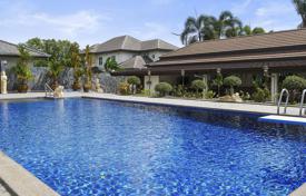 Villa – Pattaya, Chonburi, Thaïlande. $461,000