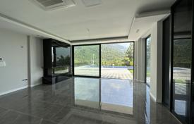 6 pièces villa 1001 m² à Tepe, Turquie. $3,032,000