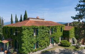 Ferme à Arezzo, Italie. 3,950,000 €