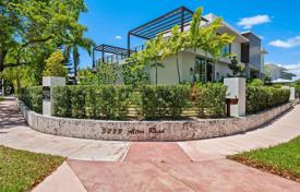 Maison en ville – Miami Beach, Floride, Etats-Unis. $972,000