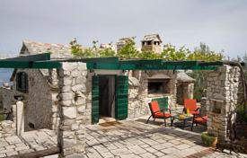 1 pièces maison en ville 104 m² en Comté de Split-Dalmatie, Croatie. 550,000 €