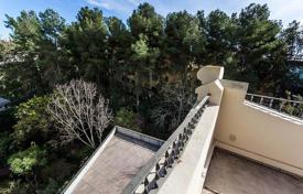 Maison en ville 800 m² à Sarrià-Sant Gervasi, Espagne. 235,000 €