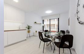 Appartement – Torrevieja, Valence, Espagne. 280,000 €