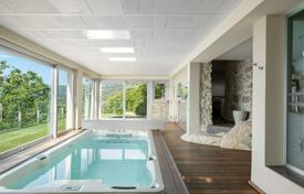 7 pièces villa 274 m² à Roquebrune - Cap Martin, France. 2,200,000 €