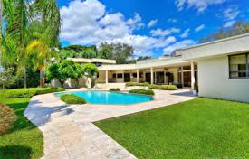 Villa – Miami, Floride, Etats-Unis. 2,145,000 €
