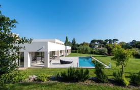 Villa – Cap d'Antibes, Antibes, Côte d'Azur,  France. 25,000 € par semaine