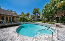 Villa – Key Biscayne, Floride, Etats-Unis. $9,900,000