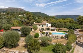 5 pièces villa à Tourrettes-sur-Loup, France. 1,850,000 €