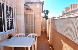 3 pièces maison en ville 82 m² à Torrevieja, Espagne. 219,000 €