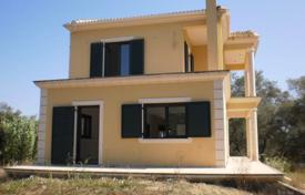Maison mitoyenne – Corfou, Péloponnèse, Grèce. 250,000 €