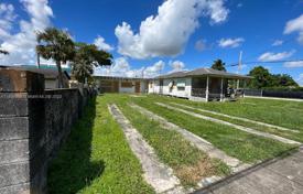 4 pièces maison en ville 171 m² à Homestead, Etats-Unis. $1,120,000