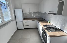 3 pièces appartement dans un nouvel immeuble 75 m² à Rijeka, Croatie. 280,000 €