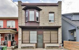 Maison en ville – Dufferin Street, Toronto, Ontario,  Canada. C$1,325,000