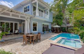 Villa – Miami, Floride, Etats-Unis. $1,895,000
