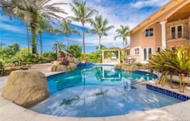Villa – Miami, Floride, Etats-Unis. $2,500,000