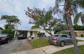Maison en ville – Pompano Beach, Floride, Etats-Unis. $400,000