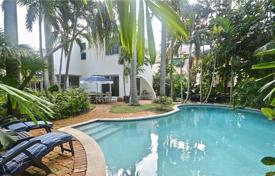 Villa – Fort Lauderdale, Floride, Etats-Unis. $1,325,000