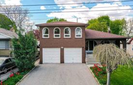 Maison en ville – Etobicoke, Toronto, Ontario,  Canada. C$1,530,000