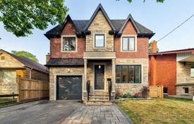 Maison en ville – Etobicoke, Toronto, Ontario,  Canada. C$2,042,000