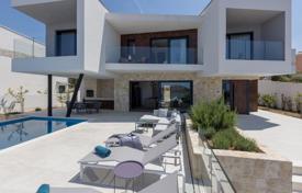 3 pièces villa 270 m² en Sibenik-Knin, Croatie. 1,500,000 €