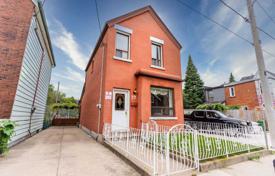 3 pièces maison en ville à Old Toronto, Canada. C$1,224,000