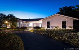 Villa – Pinecrest, Floride, Etats-Unis. $900,000